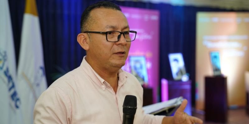 Más de 60 mil educadores se gradúan en Historia e Identidad Nacional