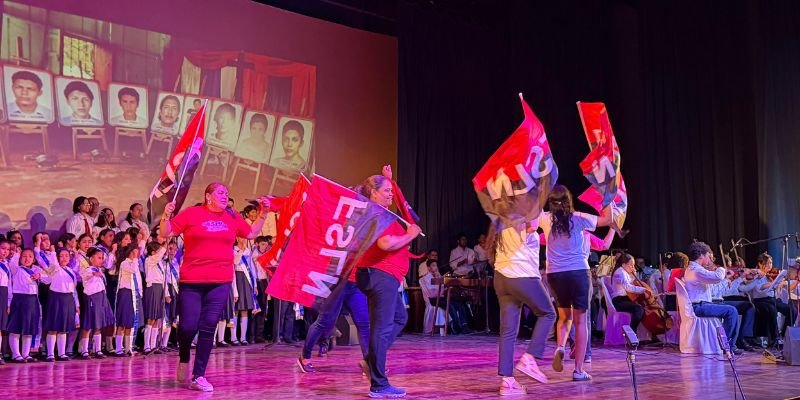 Gala Artística en Chinandega rinde homenaje a Germán Pomares y fortalece la identidad cultural de las nuevas generaciones