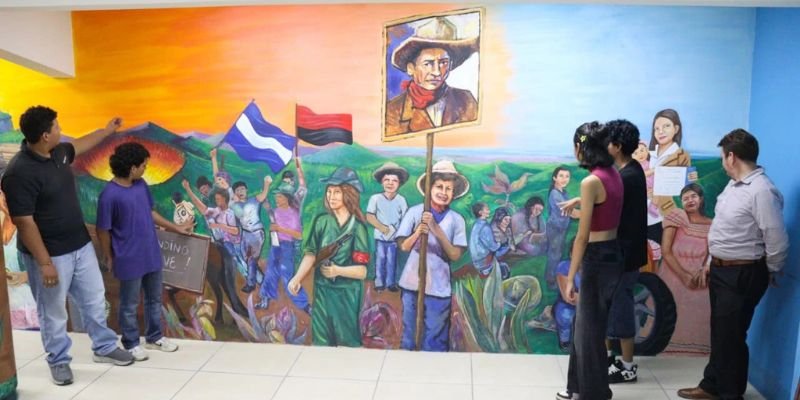 ¡Sandino y Madre! Un mural en homenaje a Margarita Calderón
