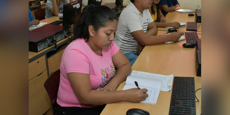 Avanza fortaleciendo de capacidades técnicas y tecnológicas a Artesanos y Emprendedores de Monimbó