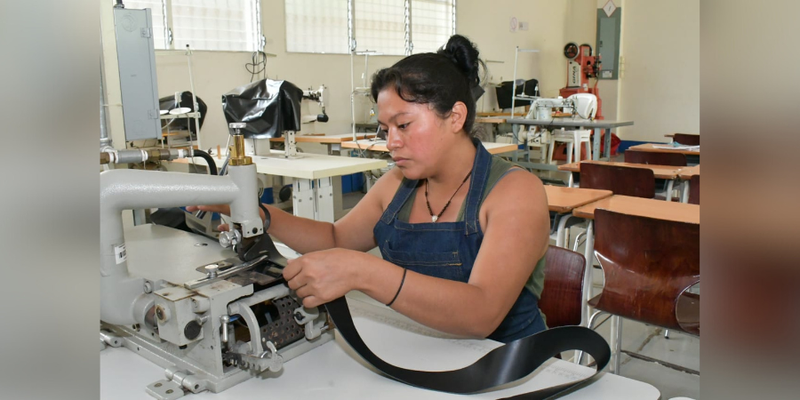 Avanza fortaleciendo de capacidades técnicas y tecnológicas a Artesanos y Emprendedores de Monimbó