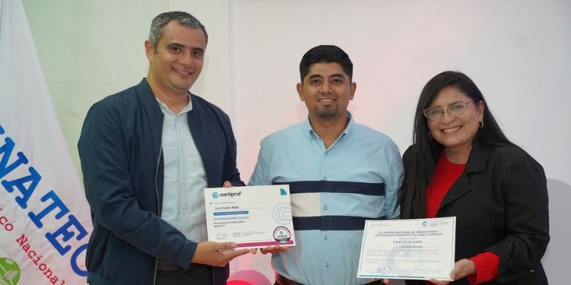CI Nicaragua certifica a nivel internacional a 75 mentores de Hackathon Nicaragua