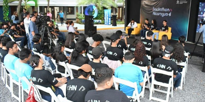 Presentación de Aplicaciones Móviles y Webs Ganadoras de Hackathon Nicaragua 2023