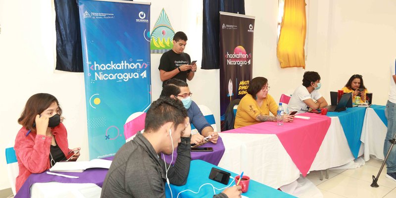 Clasificados al Festival Hackathon Nicaragua 2020 participan en Talleres de Entrenamiento Inmersivos