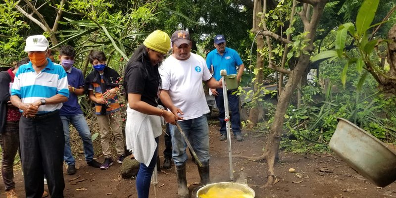 “La mejor Escuela está en el Campo”