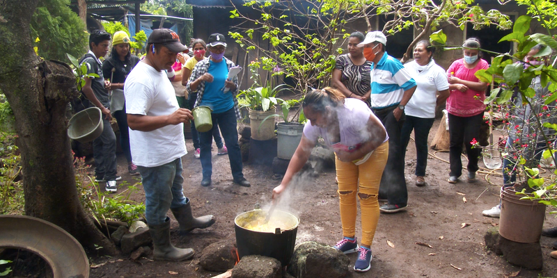 “La mejor Escuela está en el Campo”