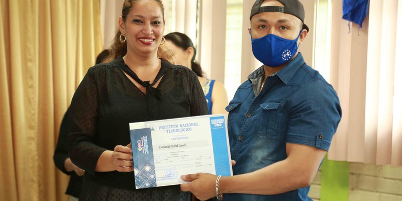 Protagonistas de la Capacitación Técnica Celebran entrega de certificados