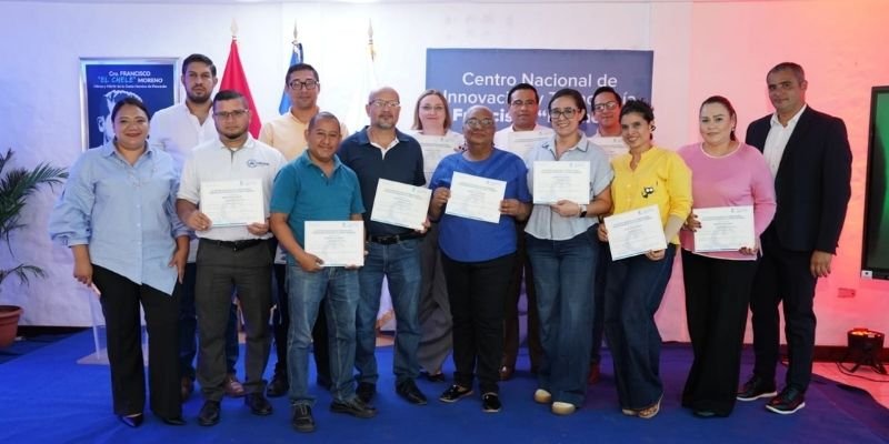 Centro Nacional de Innovación y Tecnología Francisco “El Chele” Moreno celebra 6 años impulsando el talento digital