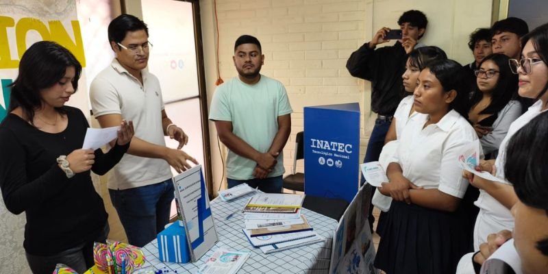 Centro Tecnológico de Diriamba conmemora el 87 aniversario del natalicio del Comandante Ricardo Morales Avilés