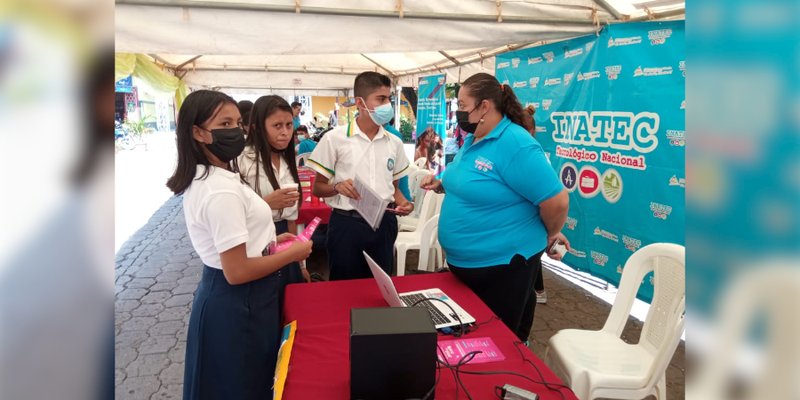 Estudiantes de Secundaria conocen oferta formativa de Centros Tecnológicos de Chontales
