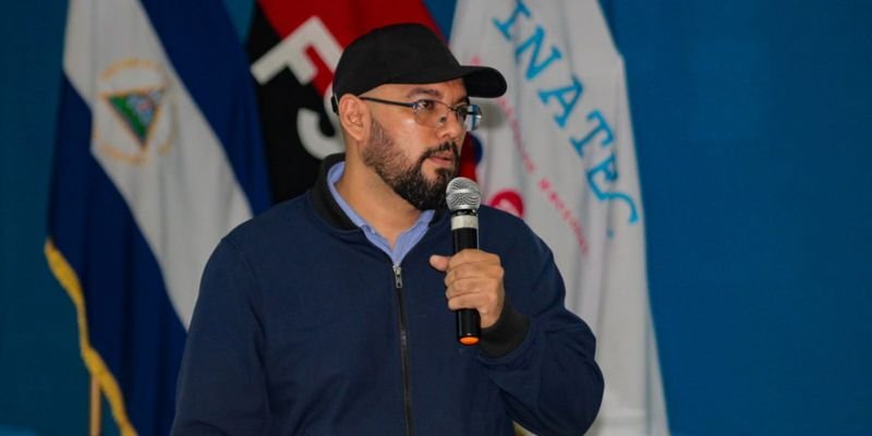 Comunidad educativa participa en la construcción de la Estrategia Nacional de Educación 2027-2030