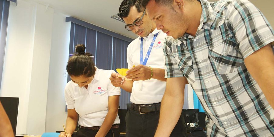 Docentes participan en taller sobre Seguridad Alimentaria