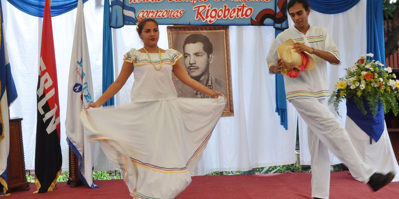 Conmemoración del héroe nacional Rigoberto López Pérez