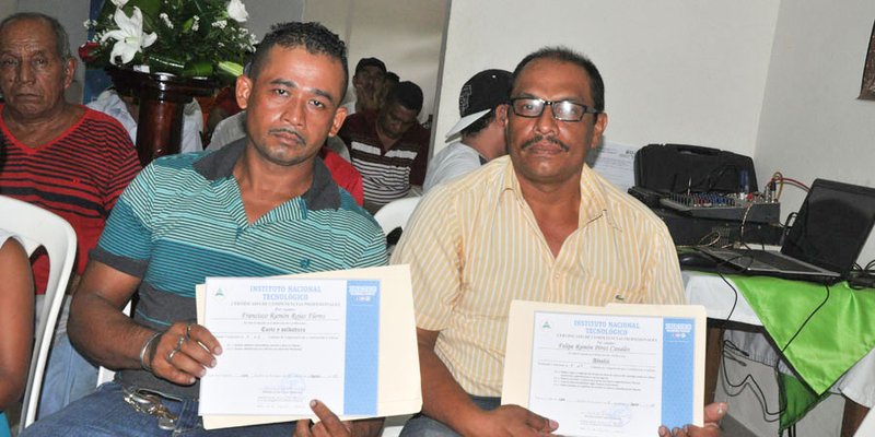 Certifican a Trabajadores de la Construcción