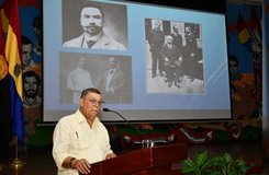 Lanzamiento del Programa de Formación Permanente y  Conferencia Magistral “De Darío a Sandino”