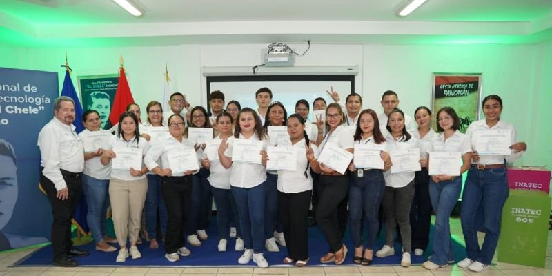 CI Nicaragua certifica a 110 protagonistas en herramientas de IA para fortalecer la productividad institucional