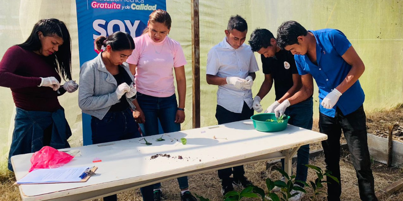 En INATEC los estudiantes aprenden haciendo