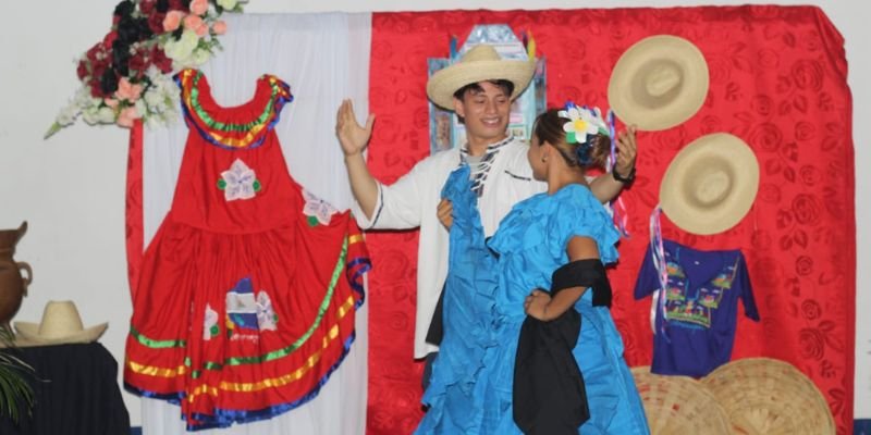 Festivales culturales y tecnológicos