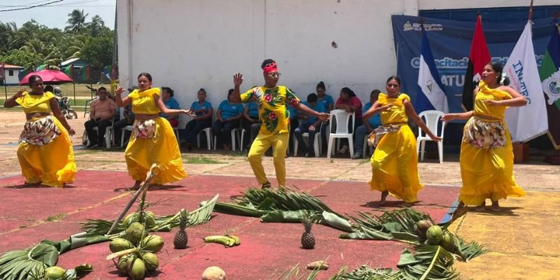 Festivales culturales y tecnológicos