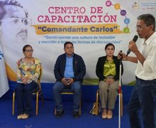 Servidores públicos se forman para garantizar  una atención inclusiva a personas ciegas