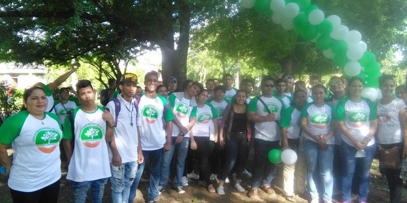 Estudiantes Técnicos de León demuestran su “Amor a la Naturaleza”