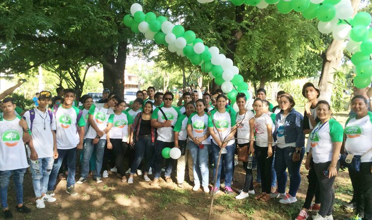 Estudiantes Técnicos de León demuestran su “Amor a la Naturaleza”