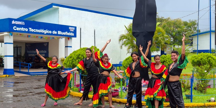 Bluefields celebra el Mayo Ya con conferencia sobre raíces culturales del Palo de Mayo
