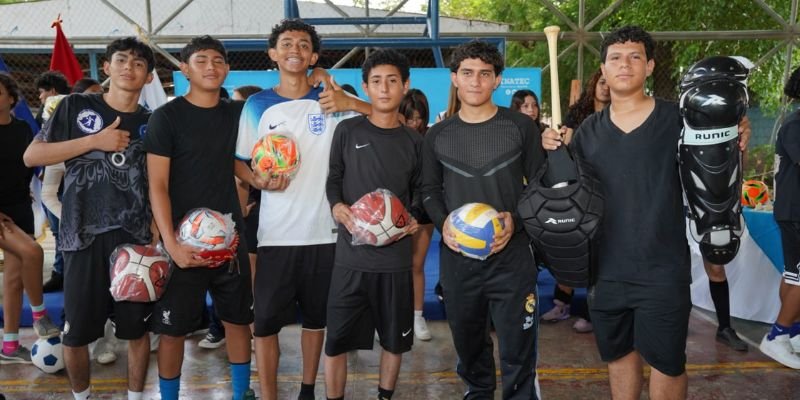 INATEC entrega utilaje deportivo para fortalecer la recreación sana de más de 50 mil estudiantes