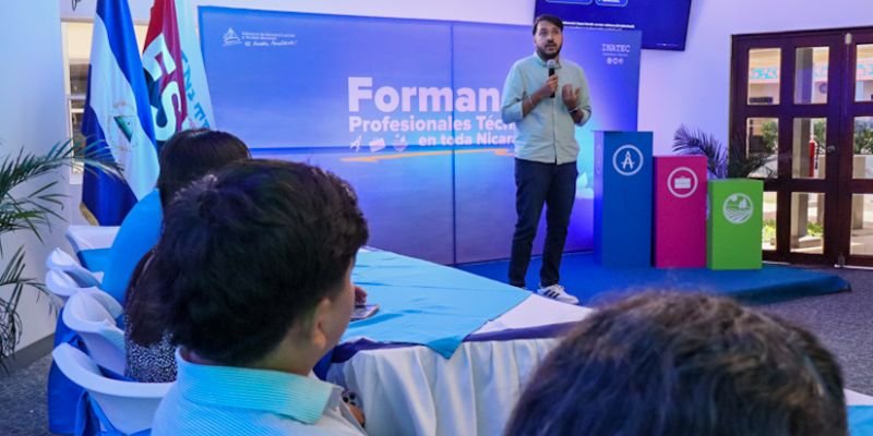 INATEC fortalece capacidades de maestras y maestros