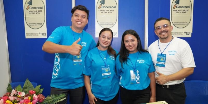 INNOVATEC 2025: Jóvenes técnicos  demuestran su talento e innovación
