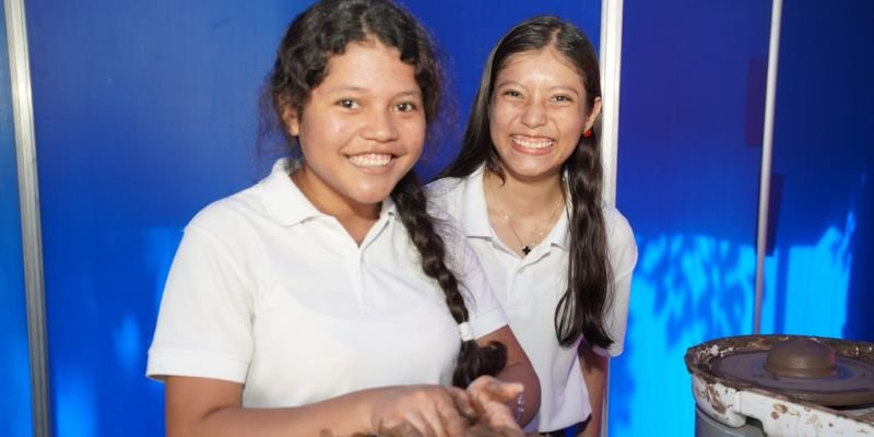 INNOVATEC 2025: Jóvenes técnicos  demuestran su talento e innovación