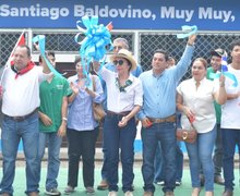 Jóvenes aprenden haciendo en espacios renovados en Muy Muy