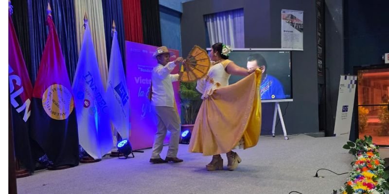 Investigadores educativos impulsan la innovación y el conocimiento