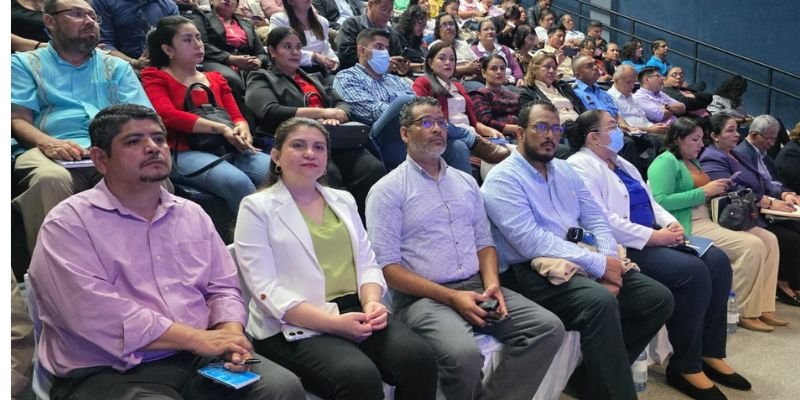 Investigadores educativos impulsan la innovación y el conocimiento