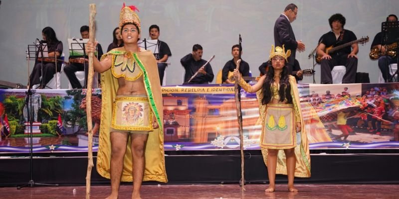 León celebra su identidad