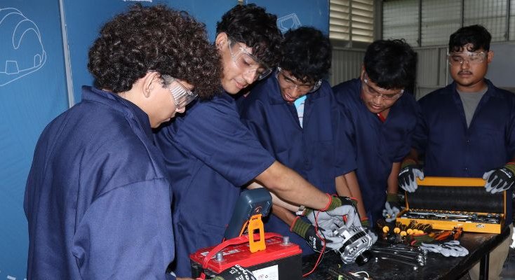 Más de 50 mil estudiantes técnicos inician el segundo semestre con festivales culturales