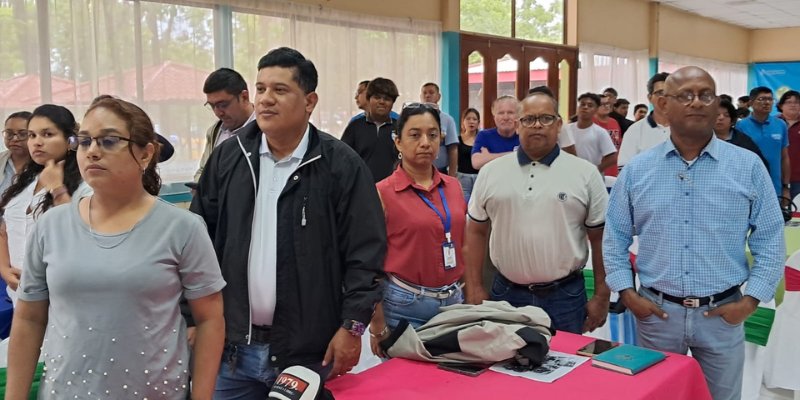 Maestros conmemoran legado del Comandante Carlos Fonseca con circuitos de lectura y narrativas históricas