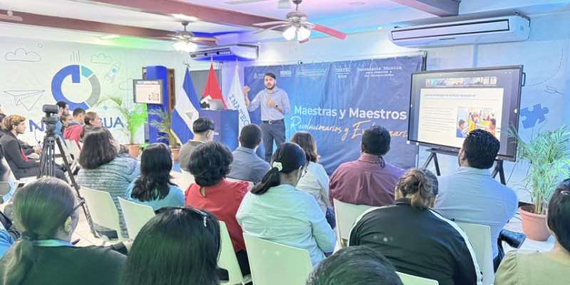 Nicaragua impulsa la transformación digital educativa mediante el uso pedagógico de la Inteligencia Artificial