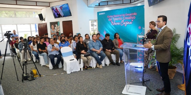 Potencian talento creativo con ciclo de clases magistrales en Centro Nacional de Desarrollo del Talento Creativo