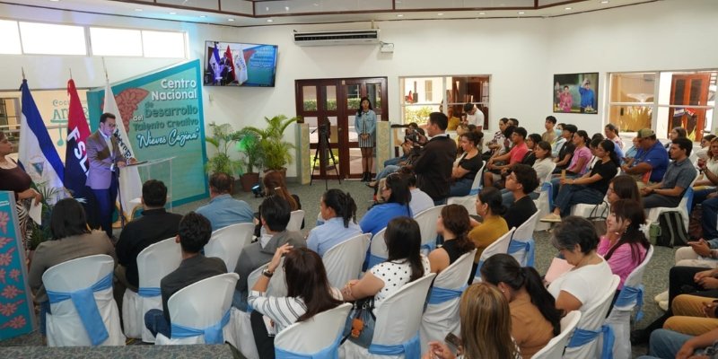 Potencian talento creativo con ciclo de clases magistrales en Centro Nacional de Desarrollo del Talento Creativo