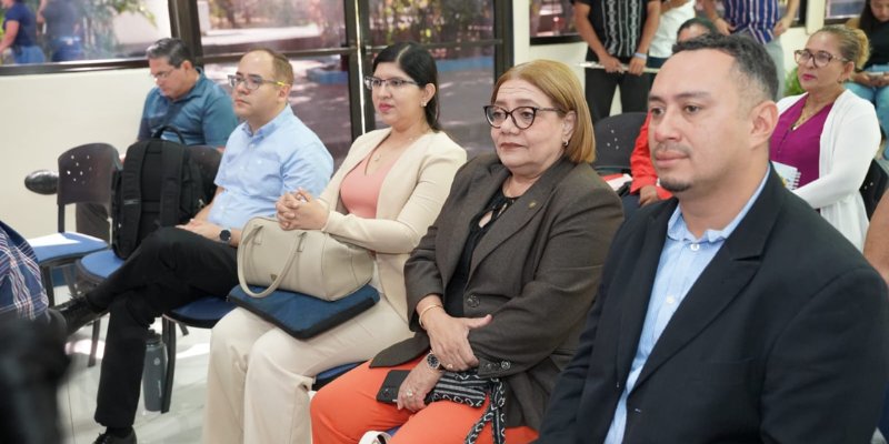 Sistema Educativo Nacional fortalece la  investigación con Encuentro de la RIENIC