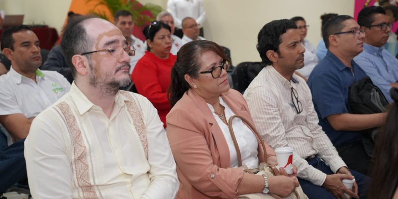 Sistema Educativo Nacional fortalece la  investigación con Encuentro de la RIENIC