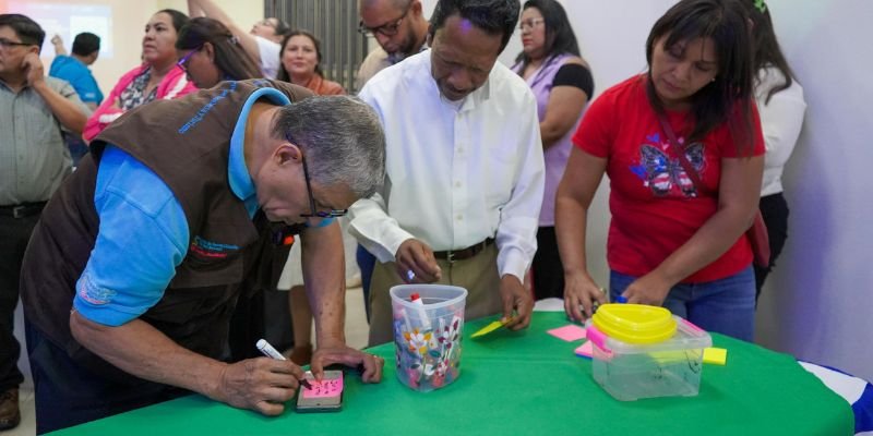 Sistema Educativo Nacional impulsa Jornada de Reconocimiento a Maestras y Maestros del país