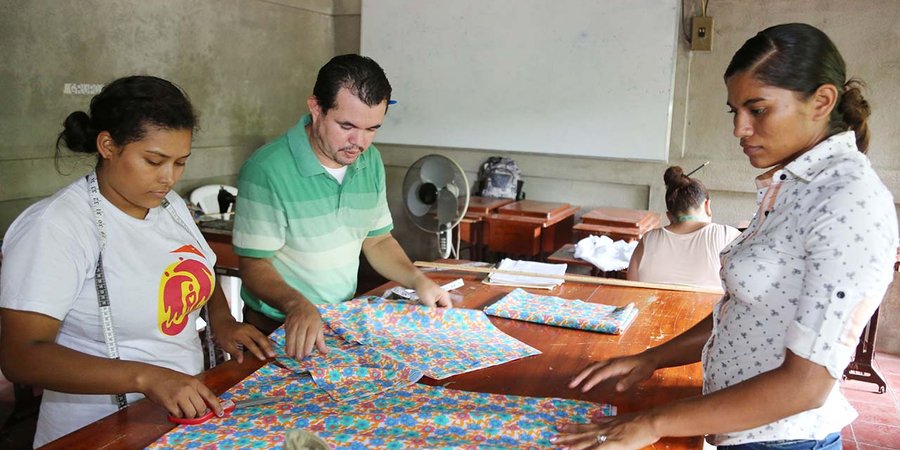 Protagonistas de Achuapa se capacitan a través de las Escuelas de Oficio