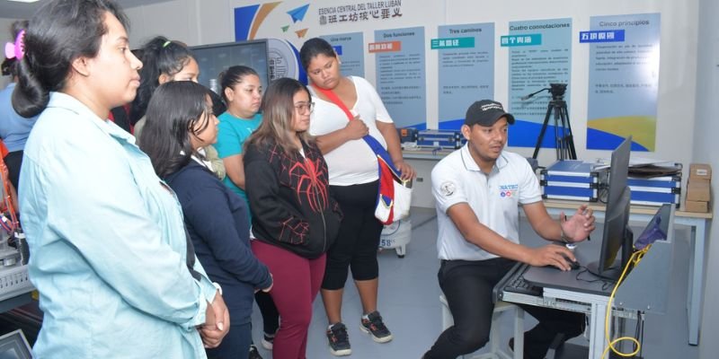 Taller LUBAN Nicaragua abre formación especializada en automatización con 13 cursos técnicos