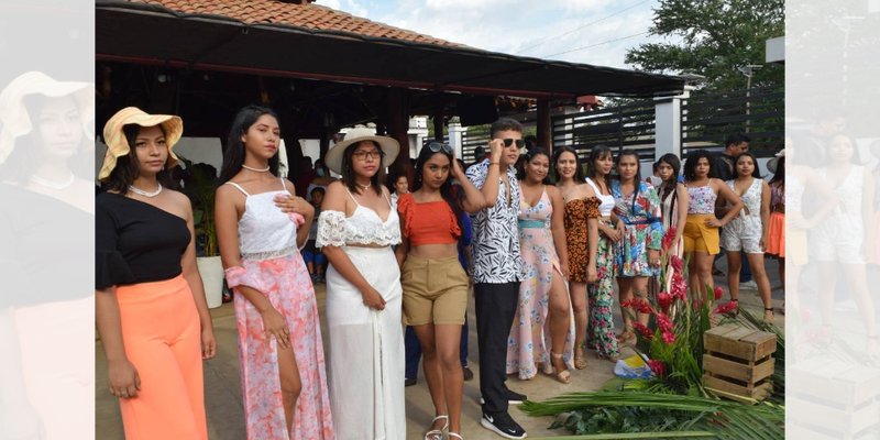 Estudiantes de Diseño, Corte y Confección presentan novedosos diseños en pasarela de Verano #SoyTecNicaragua