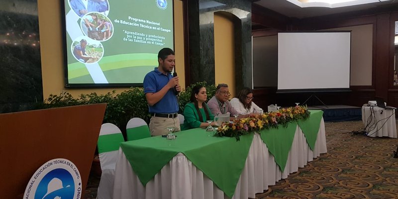 Encuentro de facilitadores de Educación Técnica en el Campo