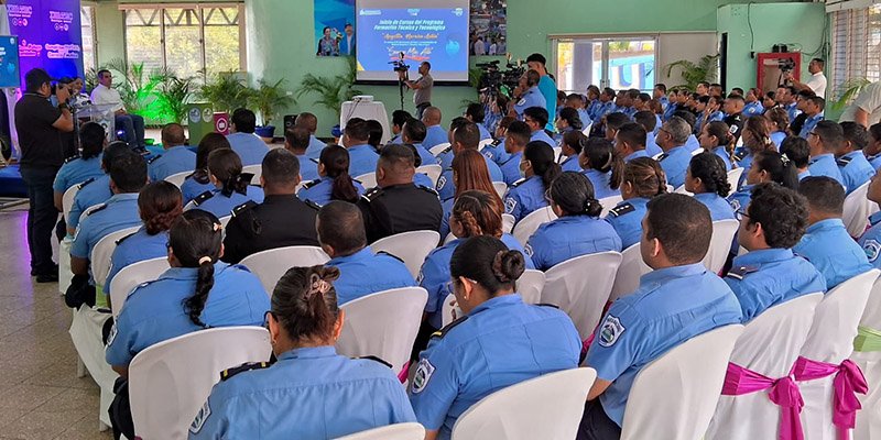 Apertura de Cursos del Programa de Formación Técnica y Tecnológica "Angelita Morales Avilés" 2025