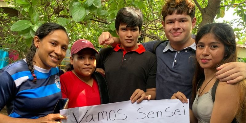 ¡Viva la Alegría! Celebran 16 aniversario del Centro Tecnológico de Idiomas