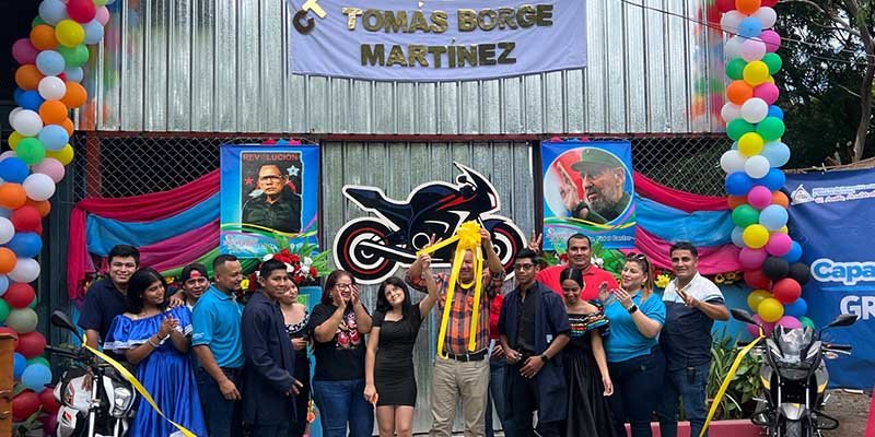 Un taller que enciende sueños: jóvenes de Matagalpa estrenan nuevo taller para aprender mecánica de motos